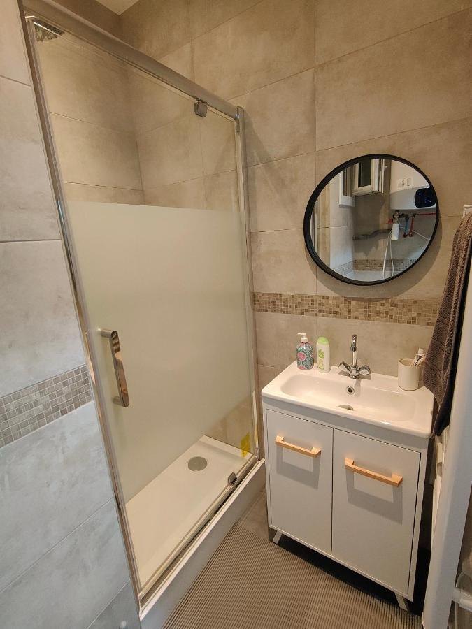 Les Lofts De Provins: Apt 5 Exteriér fotografie
